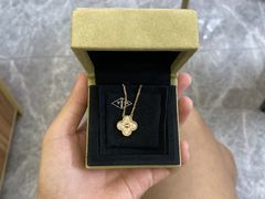 -聚云奢二手奢侈品黄金手表包包回收·中古店(三里屯总店)