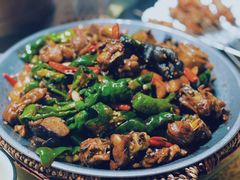 辣炒小公鸡-胖哥牛蛙龙虾烧烤(大同路店)