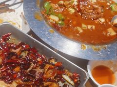 -俭寨大盘鸡·手抓肉·烧烤新疆菜(乌苏路店)