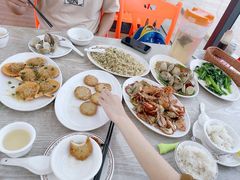 -红月湾海鲜饭店•沙滩海景(双月湾店)