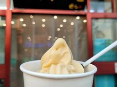 豌豆黄味儿冰淇淋-护国寺小吃(地安门店)