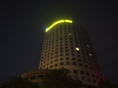 -武汉五月花大酒店(武昌火车站中南路地铁站店)