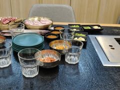 -臻牛烤肉