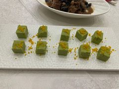 -梅龙镇酒家(南京西路总店)