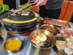 -胡悦里韩式烤肉(芝罘万达广场店)