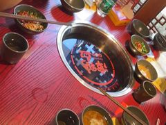 -谭鸭血老火锅(远大购物广场店)