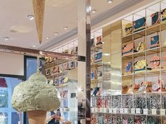 -VENCHI 闻绮(上海佛罗伦萨小镇店)