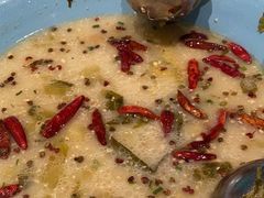 -姚姚酸菜鱼·金戈戈香港豉油鸡(喜荟城联名店)