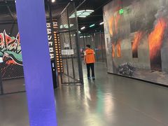 -极限PLAY运动娱乐新世界·团建派对潮玩休闲馆·室内蹦极高空游乐园