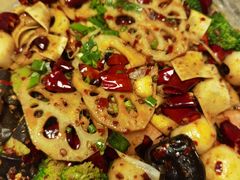 -鑫巴蜀小镇 · 水煮鱼专研店(玉桥店)