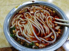 -覃肥叔桂林米粉(粮道街店)