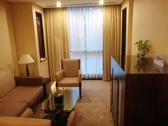 -上海尊茂酒店