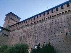 -斯福尔扎古堡