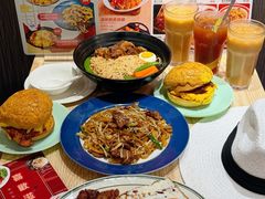 -滋味满屋美食坊(上海街店)
