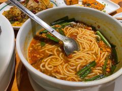 -一坐一忘云南菜(嘉里中心店)