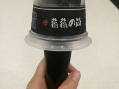 -全家便利店(虹桥路四店)