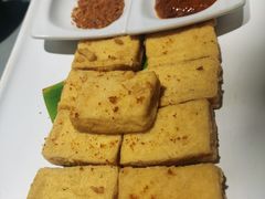 黄金爆浆豆腐-云海肴·汽锅鸡·云南菜(高德置地店)