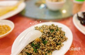 Mahuai with Clams