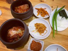 -24 新村雪浓汤(长白山烤肉店)