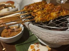 -三亚艾迪逊酒店·海滩烧烤 BARBACOA·现场乐队·浪漫晚餐·烧烤海鲜