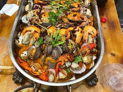 -老东镇啤酒屋海鲜加工·蒸汽海鲜·海鲜烧烤(台东店)