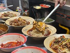 -方铲铲·成都板凳面(滨江银泰店)