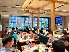 -杨氏青龙虾·吃蟹季(金盛路总店)