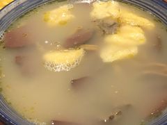 金陵鸭血粉丝汤-弄堂小笼包(西青中北永旺购物中心店)