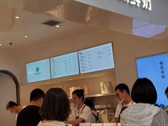 门面-兰熊鲜奶(西直门凯德mall店)