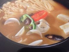 iphone_upload_pic-米乐星世界KTV