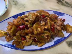 蒜烧茄子-夕阳红小吃(中街大悦城店)