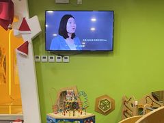 -乐融婴幼儿成长中心(四季青校区)