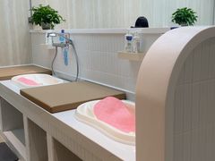 -龙格亲子游泳·水育早教运动中心(绿宝中心)