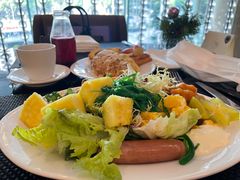-圣丰索菲特·2 On 988 Café 自助餐厅