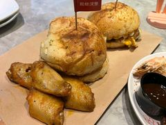 -必胜客(威高广场店)