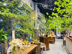 -弗劳尔花艺坊(龙涛店)
