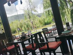 -丽江悦榕庄酒店-明月·雪山庭院餐厅