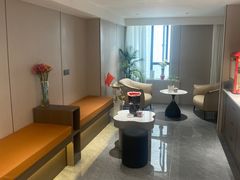 -晴天里酒店(春熙路太古里店)