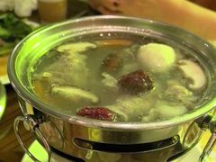 -君来湖滨饭店·玫瑰园
