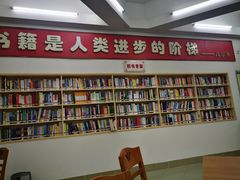 -荔湾区图书馆(周门馆)