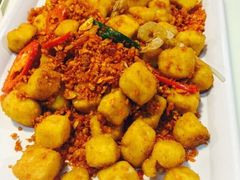 -新大咀港式茶餐厅(宝山万达店)