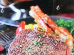 -菲滋意式餐厅(临平万达店)