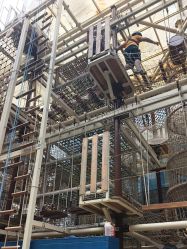 -PIPIKINGDOM皮皮王国欢乐号(欢乐海岸购物中心店)