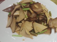 -老菜馆(滨江大道东段店)