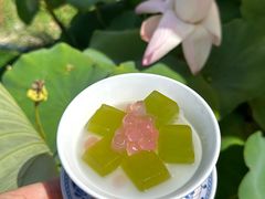 -七的湖·晚芳亭·阳澄湖农家菜·大闸蟹(莲花岛店)
