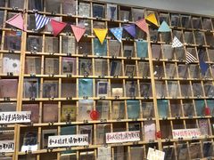 -猫的天空之城概念书店(杭州南宋御街店)