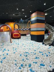 -MELAND CLUB亲子乐园·派对·餐厅(北京芳圆里ID MALL店)