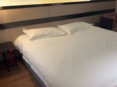 -爱电竞酒店(苏州石路地铁站山塘街店)