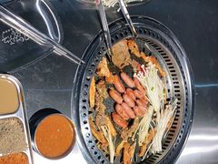 -马路牙子烧烤音乐酒馆(望京店)