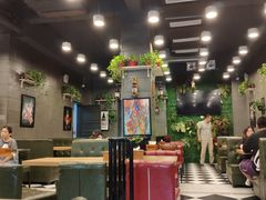 大堂-愉肴麻辣香锅(中山路店)